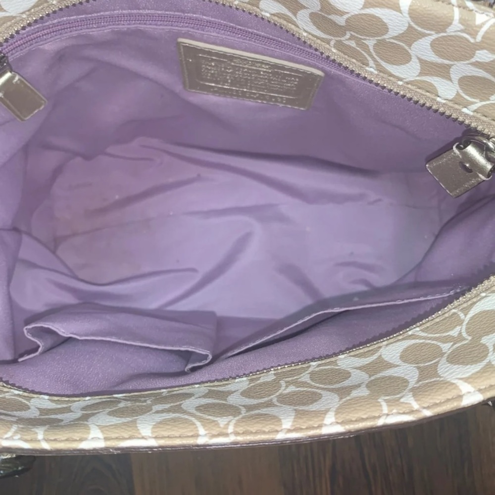 Coach Bag - Picture 4 of 4